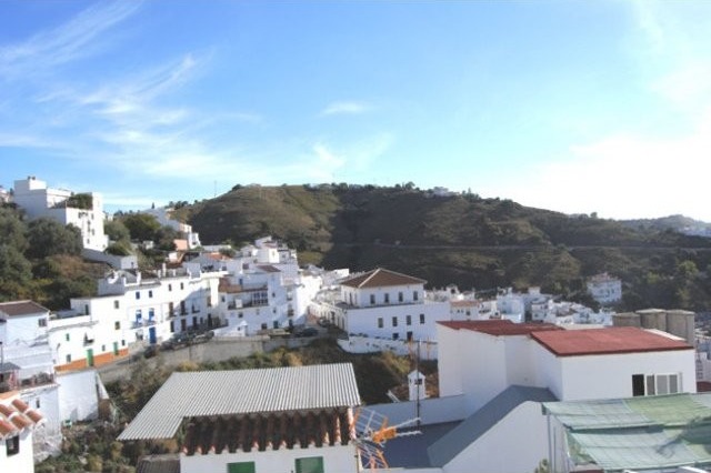 Town House for Sale in Competa, Competa..