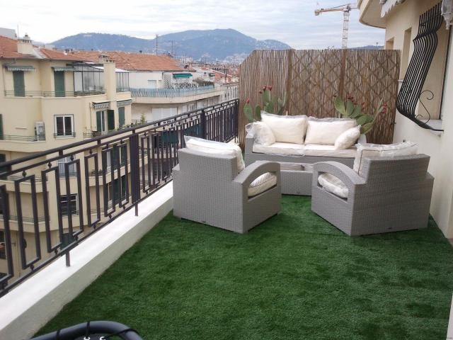 Smart terrace with panoramic city views