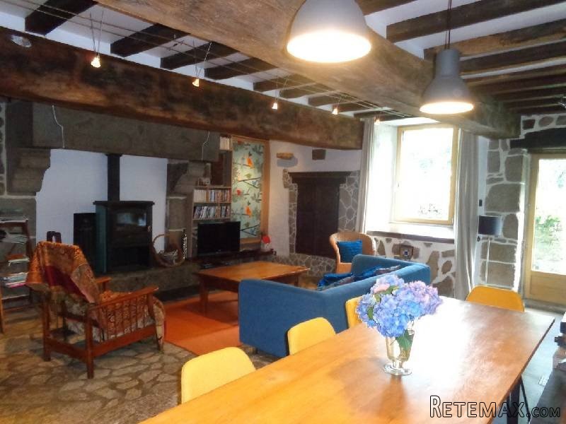 Character Country House - 2