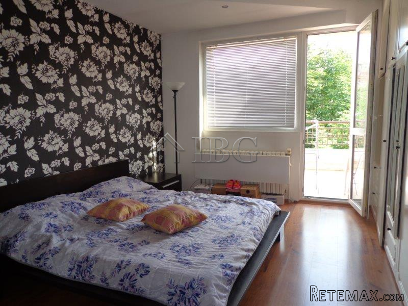 Two-bedroom apartment in Rousse