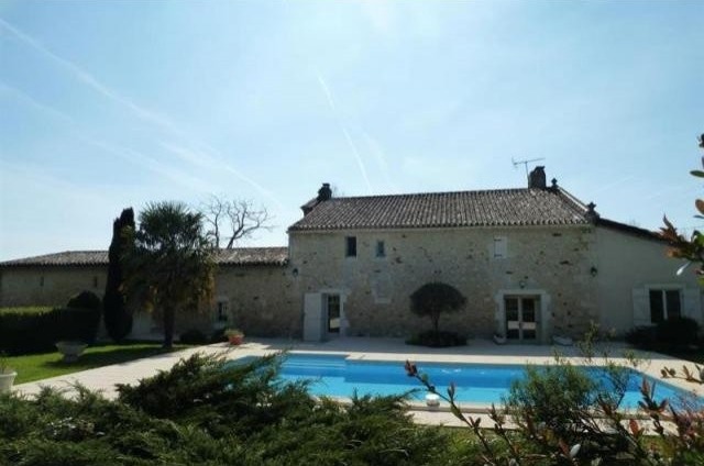 4 bedroom Character For Sale: 33000.. - 2