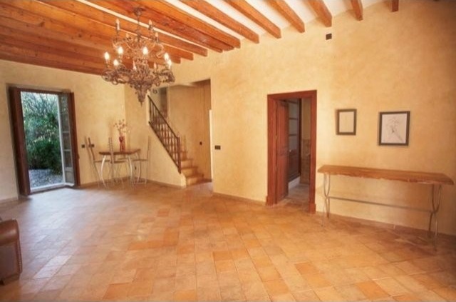 Unique Finca Located In The Outskirts.. - 2