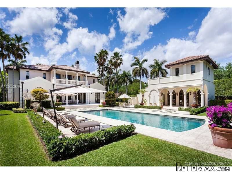 6 bedroom House For Sale: 4835 SW 76 St
