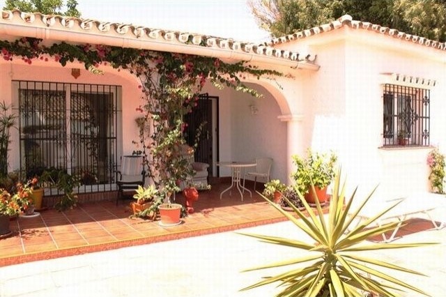3 Bedrooms - Villa - Malaga - For Sale