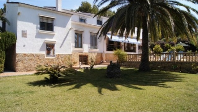 4 Bedrooms 3 Bathrooms Villa In Javea -.. - 2