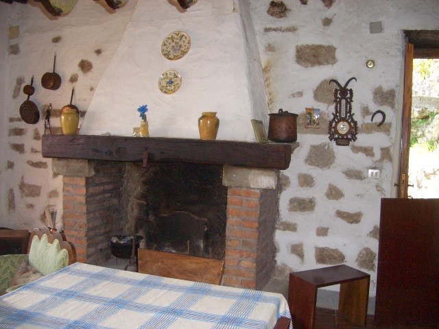 Village/town House - For Sale - North.. - 2