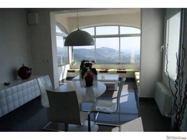 6 Bedrooms - House - Girona - For Sale - 2