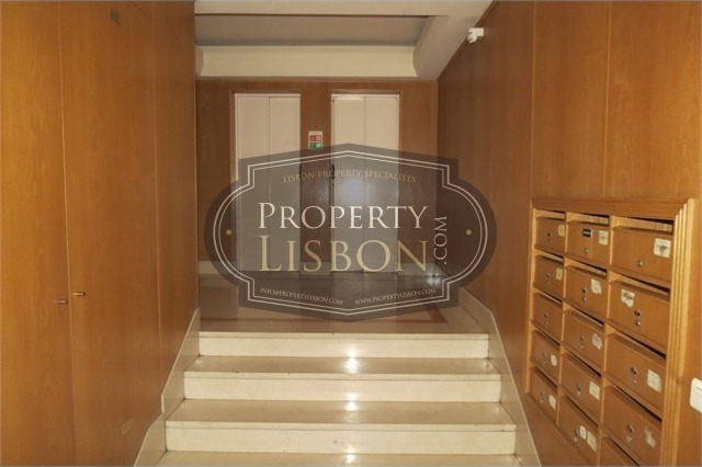 3 Bedrooms - Apartment - LISBON - For.. - 2