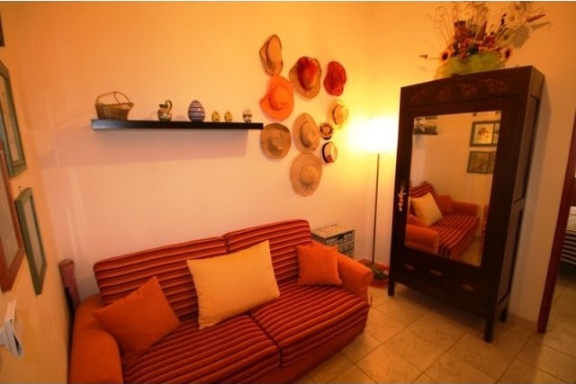 1 Bedroom - Apartment - For Sale