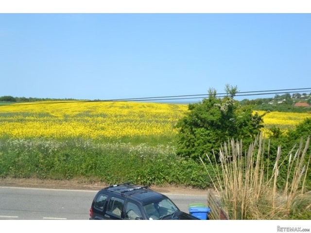 2 bedroom house in Eastchurch, SHEERNESS - 2