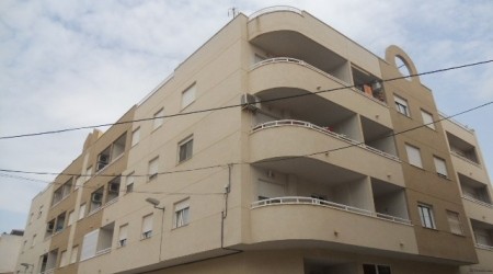 Resale · Apartment · Spain · Costa Bl..