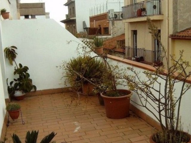 3 Bedrooms - Apartment - Girona - For..