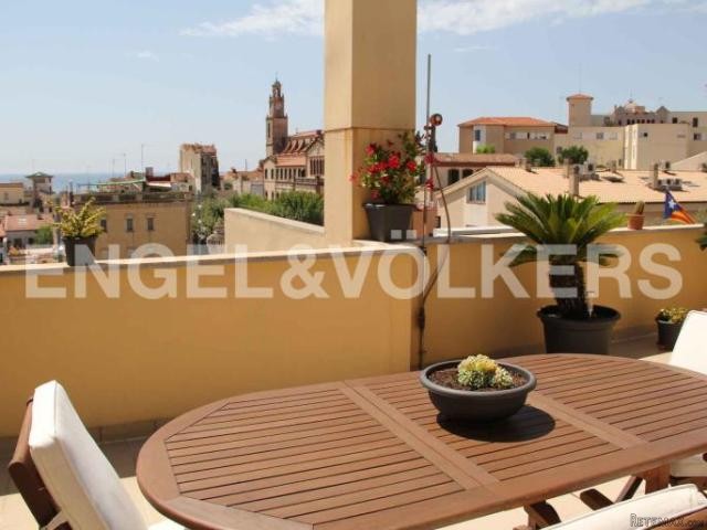 Duplex in center with sea views. Masnou. - 2