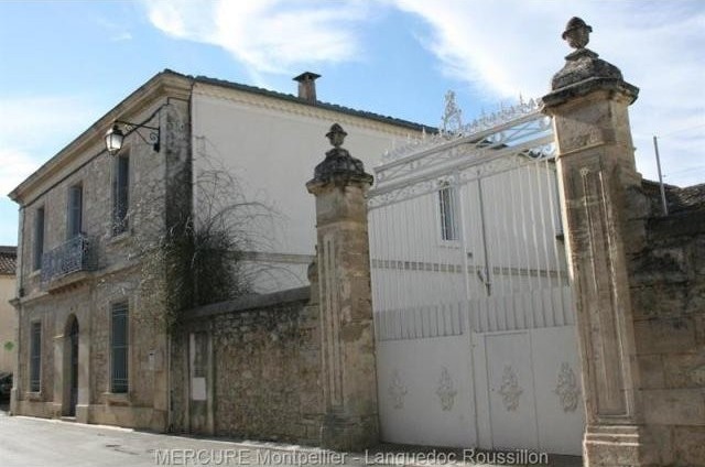 3 bedroom House For Sale: 34000..