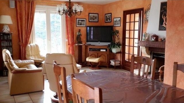 Maison / Villa For Sale - 2