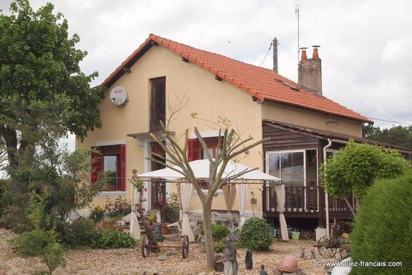 Four bedroom semi-rural town-house in..