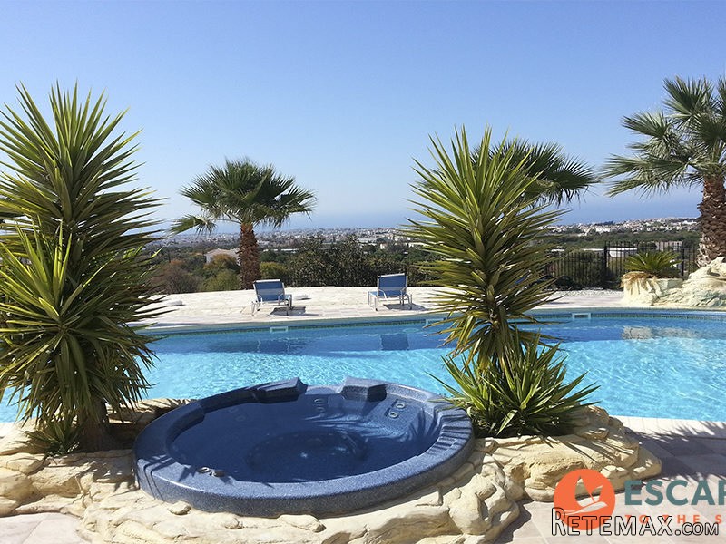 Luxury Apartment In Leda Heights, Paphos - 2