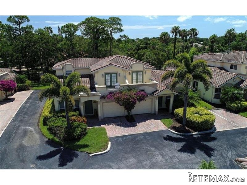 3 bedroom Town House For Sale: 1124.. - 2