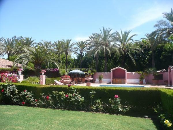 9 bedroom Detached Villa For Sale:.. - 2