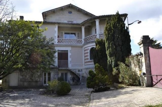 5 bedroom Character For Sale: 16100..