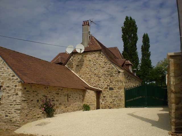 Stone House With Gite Near The Shops - 2