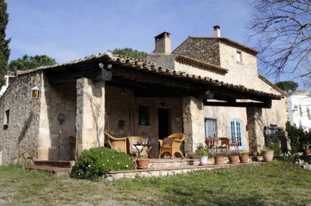 4 bedroom Detached House For Sale:.. - 2