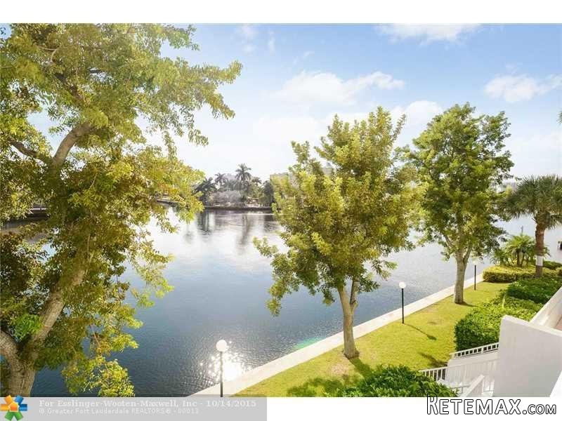 3 bedroom Flat For Sale: 3100 NE 47th.. - 2