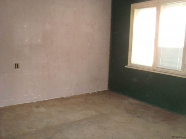 2-bedroom apartment with attic, garage.. - 2
