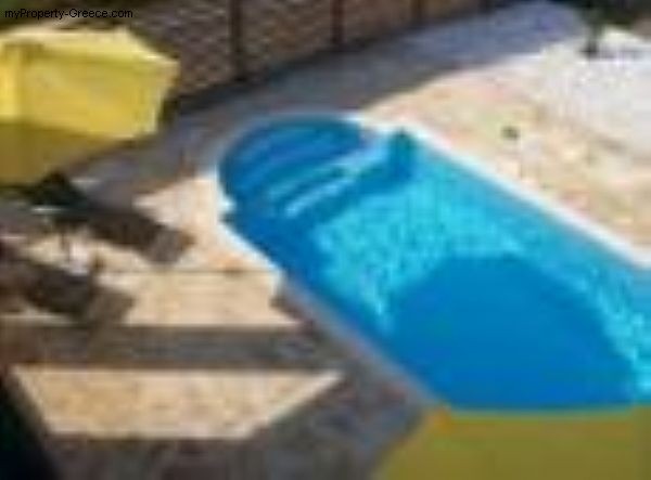 Detached 2 bed villa with pool on..
