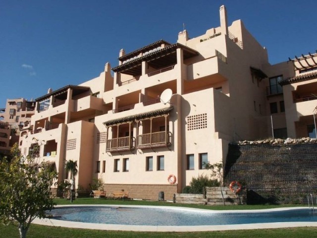 2 Bed Apartment for sale in Mijas