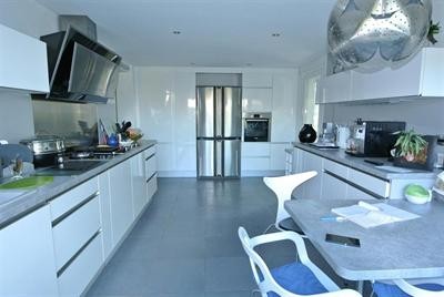 4 Bedrooms - House - Poitou-Charentes -.. - 2