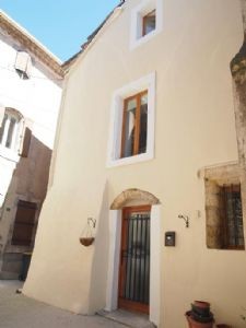 Renovated And Furnished Village House..