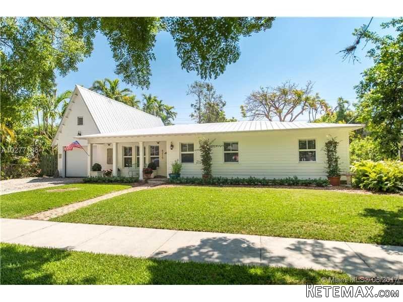 3 bedroom House For Sale: 8215 SW 62 Ct