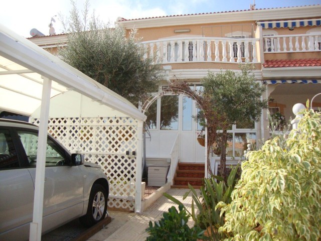 3 Bedrooms - Townhouse - Alicante - For..
