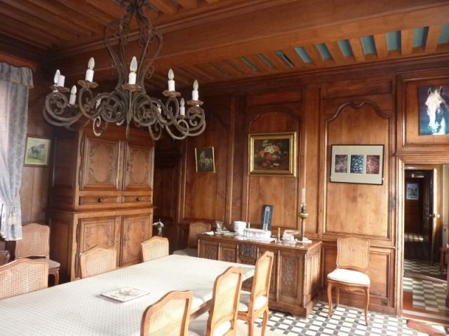 Manoir Dating Back to 17th Century - 2
