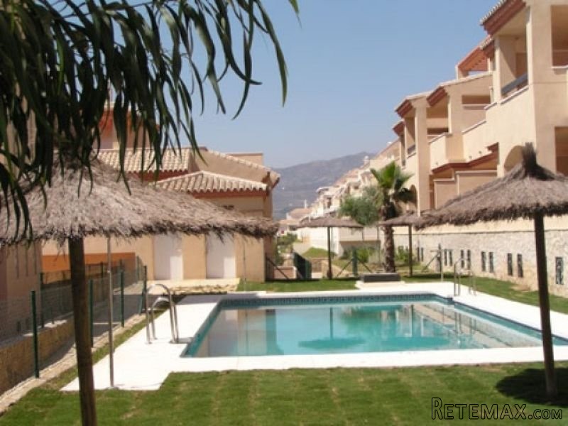 2 bedroom, 2 bathroom Apartment, (build..