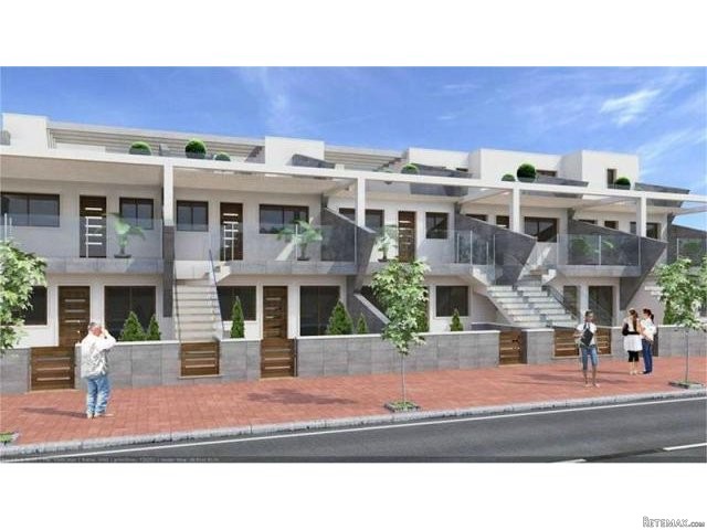 3 bedroom Apartment For Sale:..