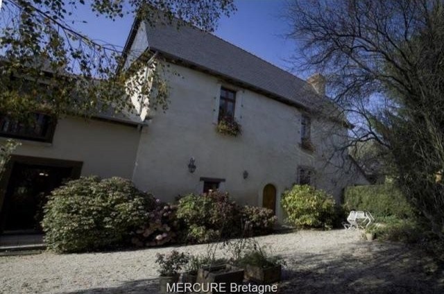 5 bedroom Manor House For Sale: 35760..