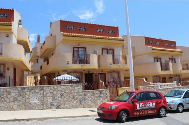 Semi-Detached for sale 129.950 €..