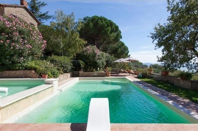 12 bedroom House For Sale: Umbria.. - 2