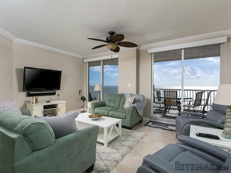 3 bedroom Flat For Sale: 5051 N Highway.. - 2