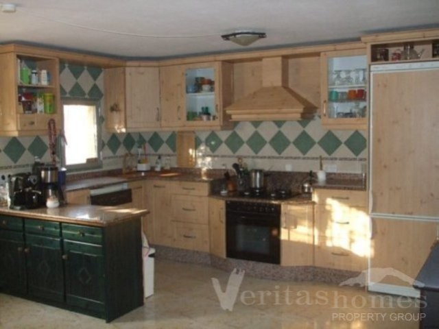 Ref: 1440 - Villa for Sale in.. - 2
