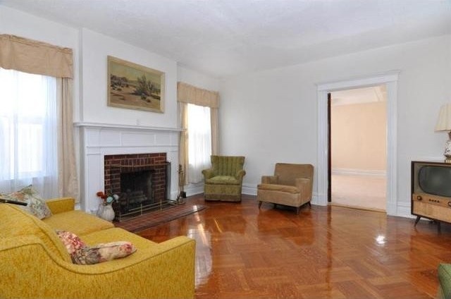 11 bedroom Multi-family For Sale: Mount.. - 2