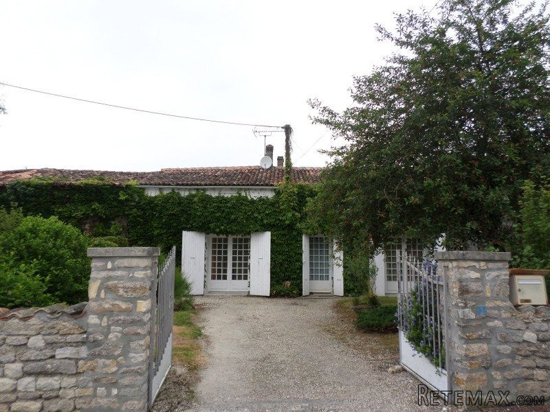 Stone House For Sale St Jean D Angely - 2