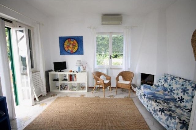 1 Bedroom - Apartment - For Sale