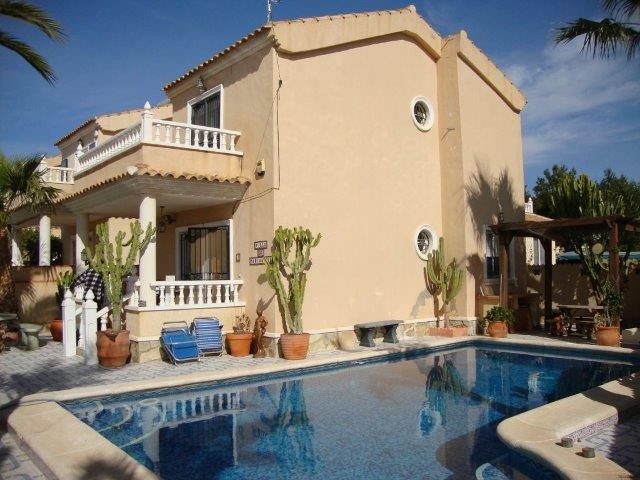 Detached for sale 169.950 € Costa.. - 2