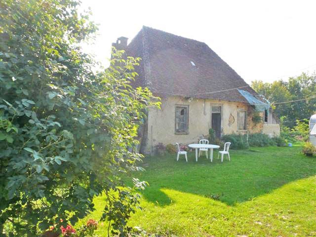 Property To Restore With More Than 20.. - 2