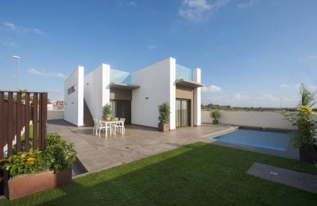 NEW BUILD DETACHED VILLAS