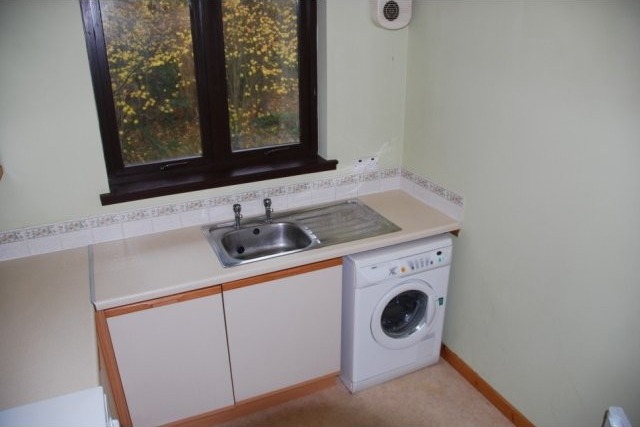 24 Birchview Court, Inshes Wood.. - 2