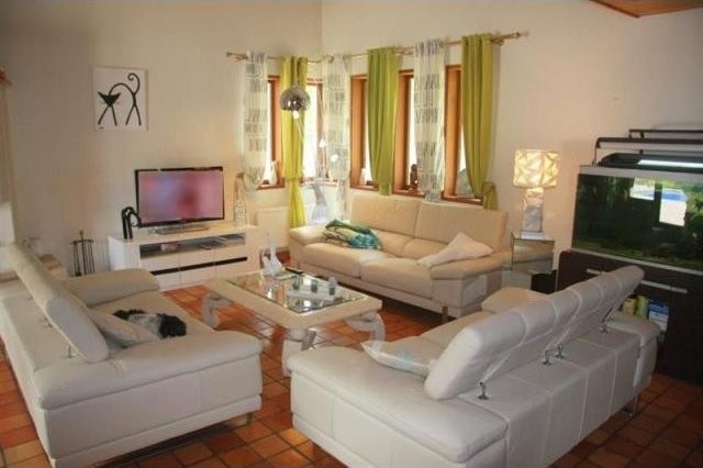 3 bedroom Villa For Sale: 03200 VICHY - 2